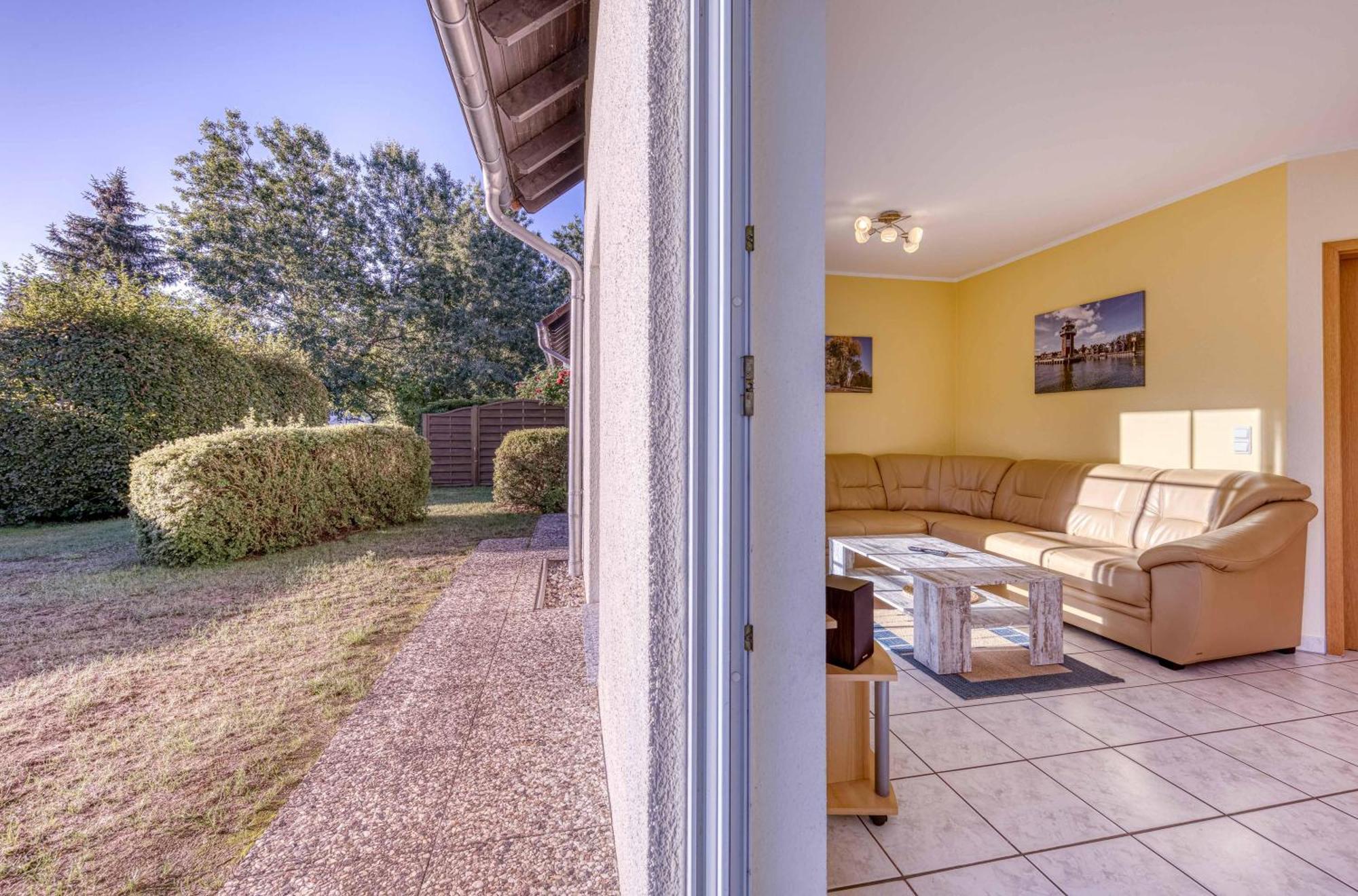 Ferienhaus Schwanensee Fuenfseen Exterior photo